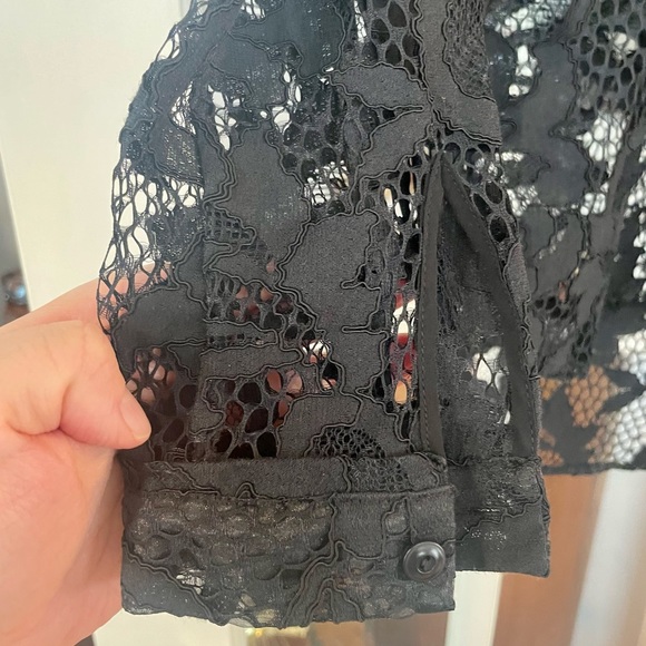 DVF Lace Button down Collared blouse - Picture 5 of 5